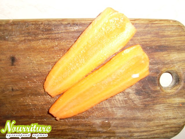 Морковная запеканка с черносливом