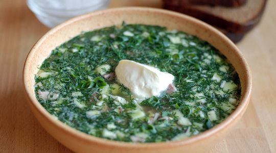 Ботвинья (холодный суп с рыбой)