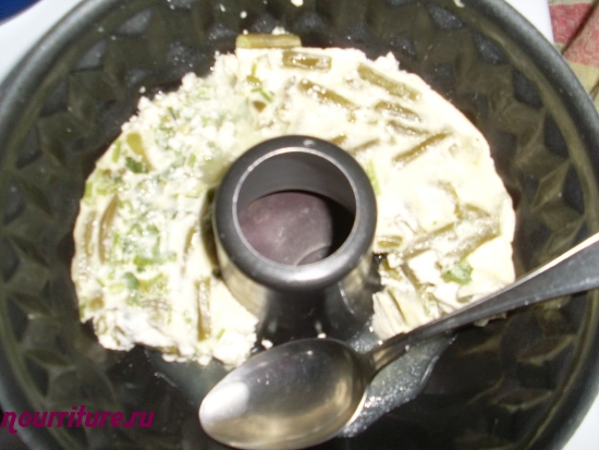 Спаржевая (стручковая) фасоль, запечённая с козьим сыром