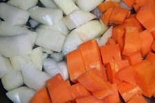 Морковь в сметане