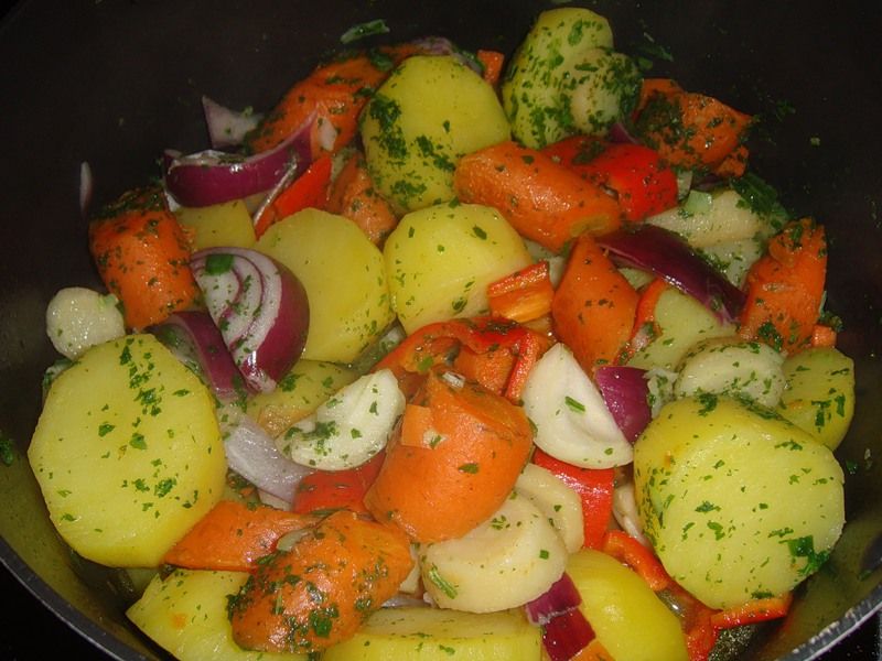 Особенности приготовления припущенных и тушёных овощей