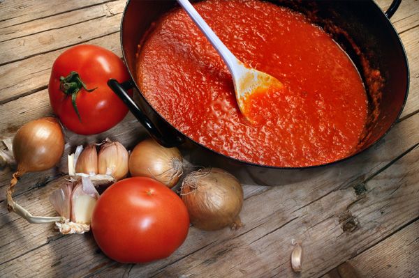 Соус томатный с луком