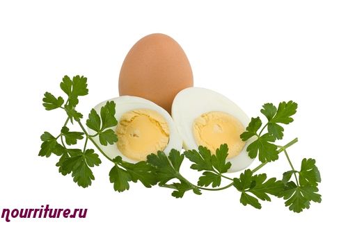Крутые рубленые яйца под сметаной (при сахарном диабете и заболеваниях почек)