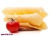 Бутерброды калорийные с сыром и томатной пастой