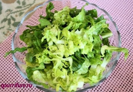 Обработка зелёного салата, шпината и крапивы