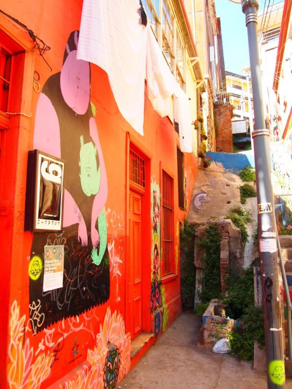 20-valparaiso-chile-street-art-2.jpg 20-valparaiso-chile-street-art-2.jpg