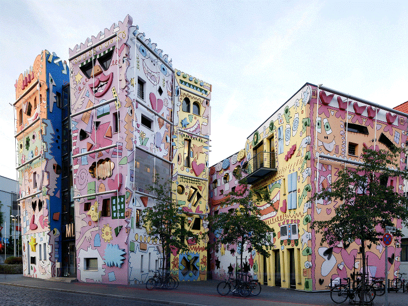 03-Happy-Rizzi-House.jpg 03-Happy-Rizzi-House.jpg