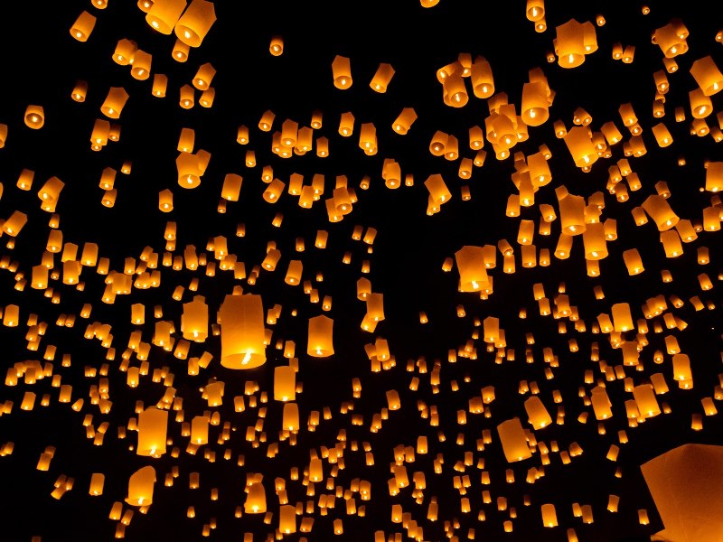 09-lantern-festival-chiang-mai-thailand-cr-getty.jpg 09-lantern-festival-chiang-mai-thailand-cr-getty.jpg